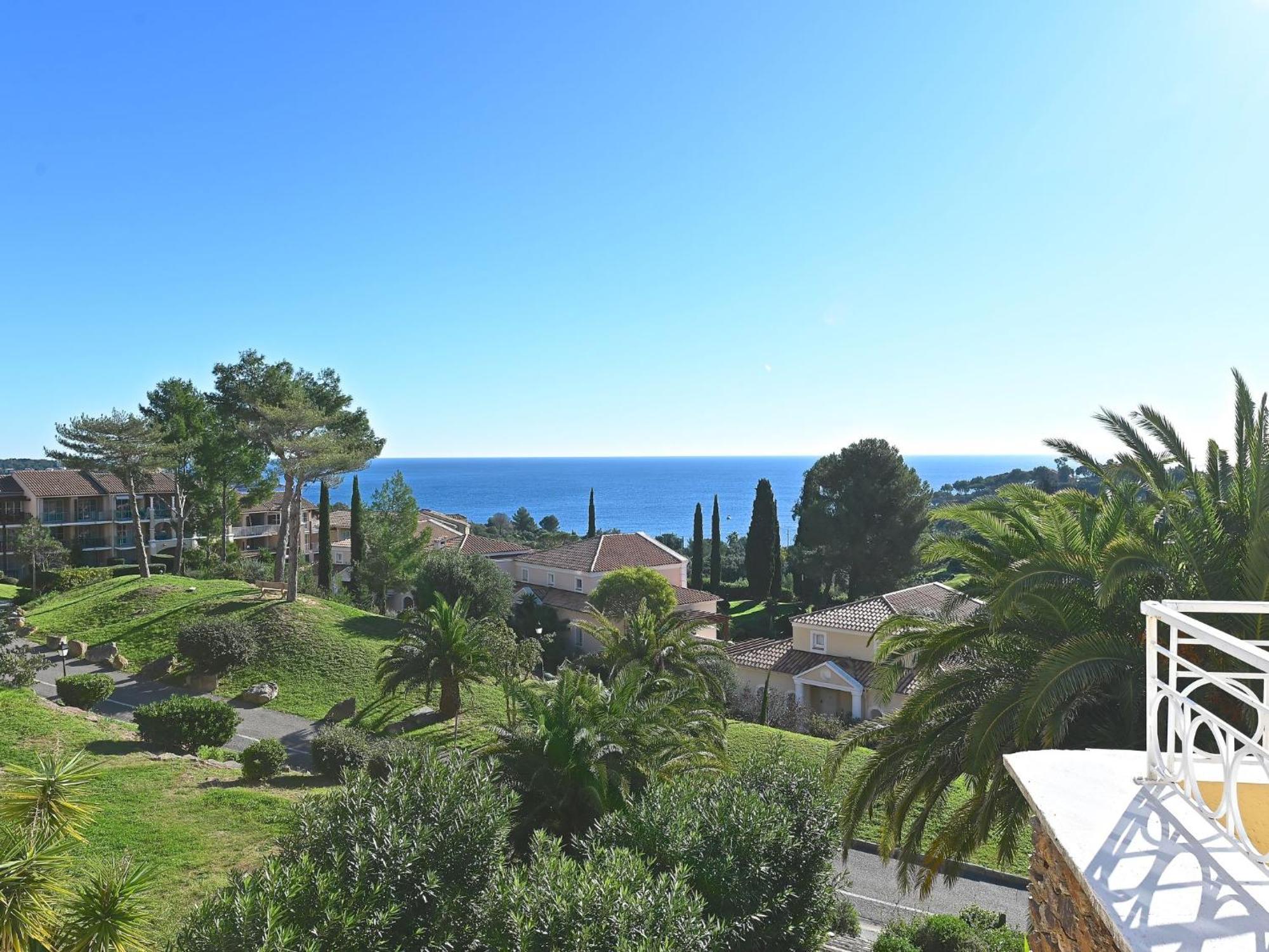 Apartment Village Cap Esterel - Le Village-52 By Interhome Saint-Raphael  Exterior photo